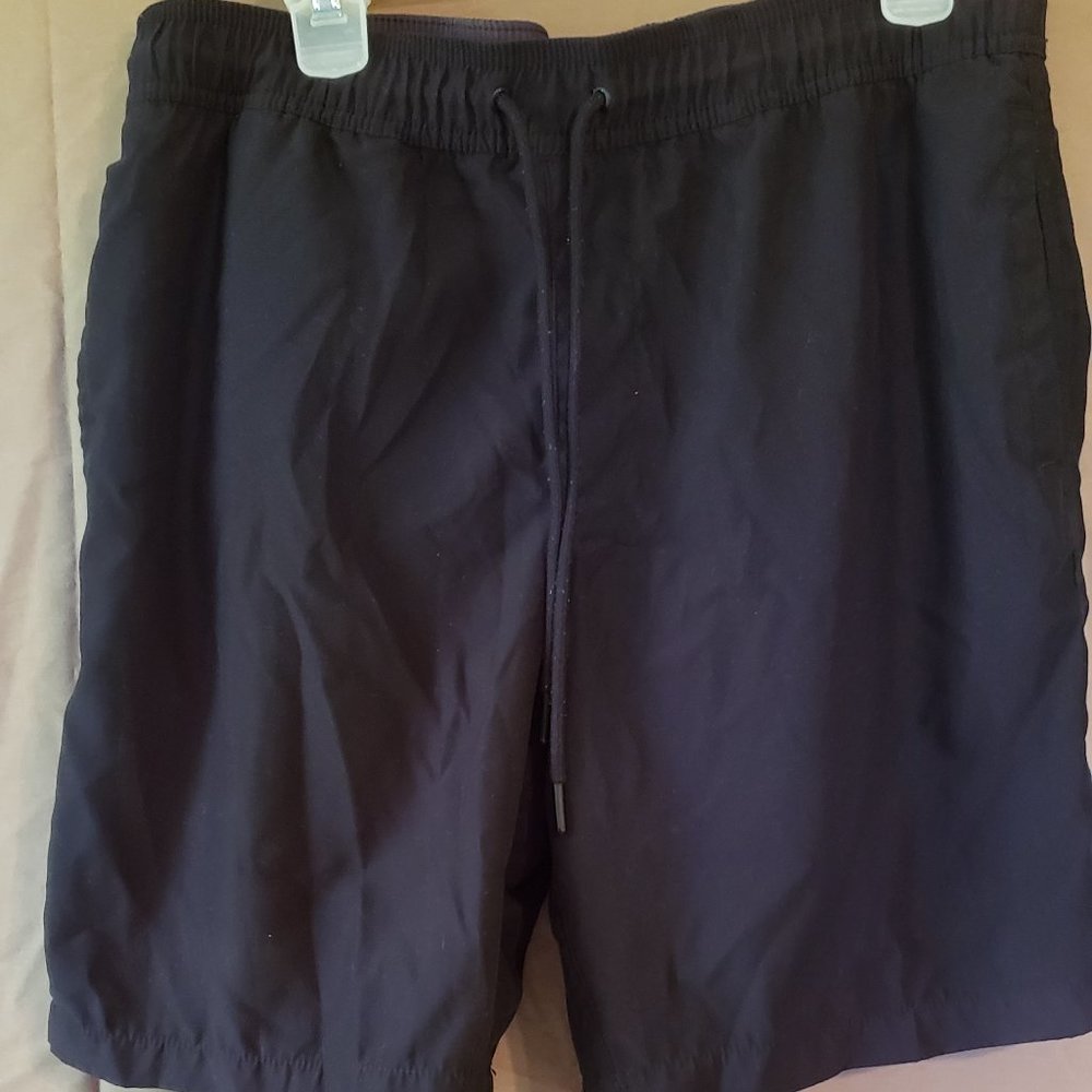 Amazon Essentials, Swimwear, Black shorts, Size Large